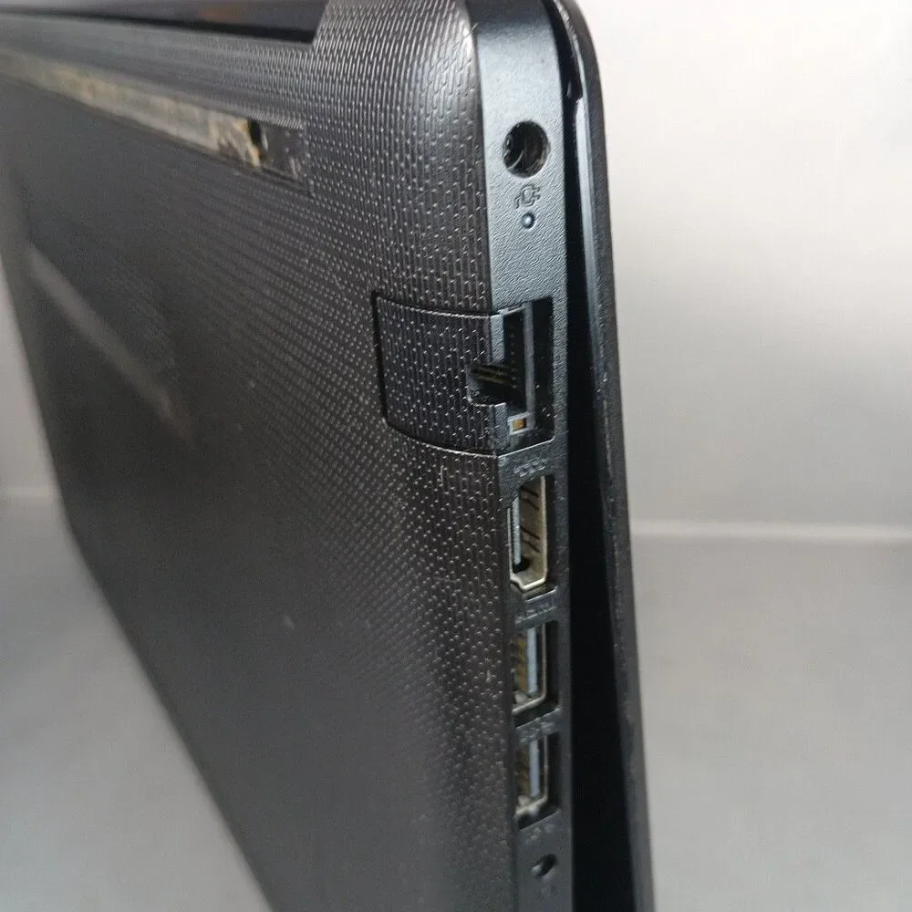 HP NoteBook 15 DB0011DX 15.6